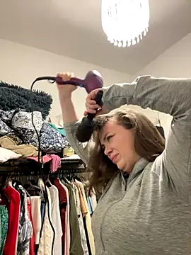 Snapshot of FemDom_RubyKnightXXO chatting on October 2025 05:48:02 PM FemDom RubyKnightXXO online show from October 2025 05:48:02 PM