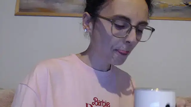 cleophee online show from September 2025 05:22:02 AM