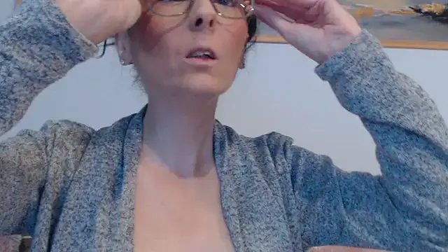 cleophee online show from September 2025 06:40:01 AM