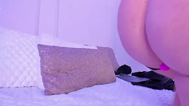 cleojhonson online show from January 2025 07:03:01 AM