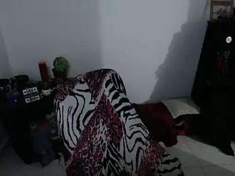 Alexa-Sweet69 online show from January 2025 12:01:01 AM