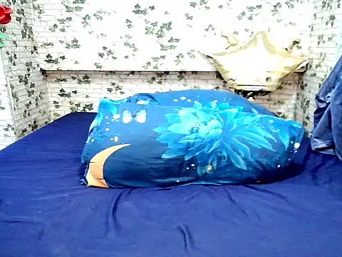 Snapshot of IndianDelia chatting on November 2025 07:42:02 AM IndianDelia online show from November 2025 07:42:02 AM