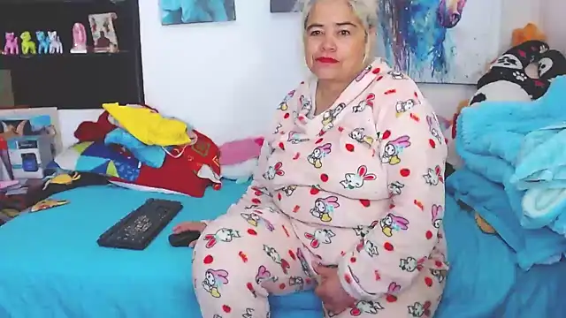 estrellita fugaz16x online show from January 2025 01:07:01 PM