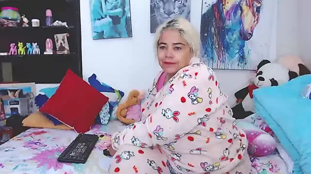 estrellita fugaz16x online show from February 2025 03:11:02 AM