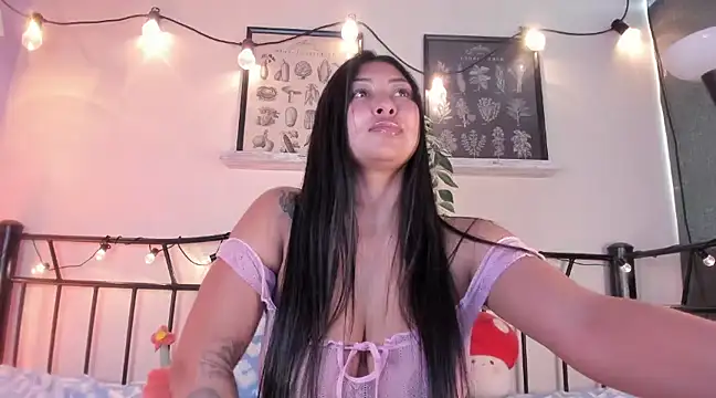 Snapshot of Pocahontas_power chatting on February 2025 10:04:02 PM Pocahontas power online show from February 2025 10:04:02 PM