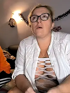 winniess40 online show from January 2025 09:11:02 PM