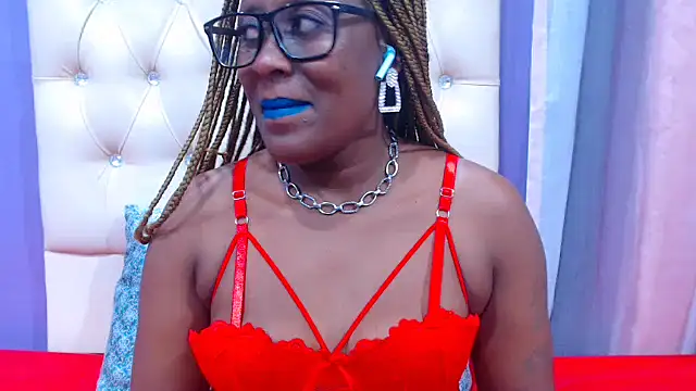 Snapshot of SLUTYLISA chatting on November 2025 07:46:02 PM SLUTYLISA online show from November 2025 07:46:02 PM