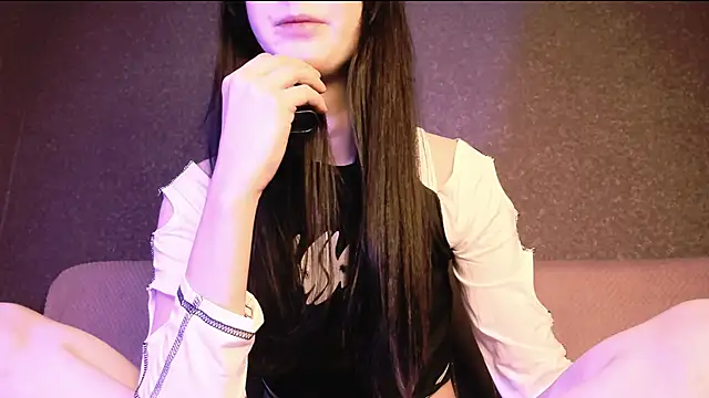 Snapshot of Alice__Aris chatting on December 2024 07:34:01 PM Alice Aris online show from December 2024 07:34:01 PM