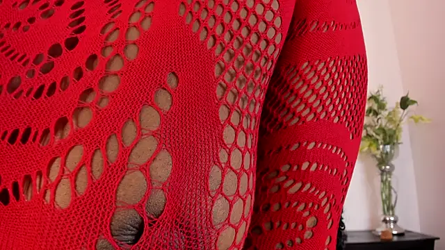 Snapshot of tanyyaa chatting on October 2025 09:52:01 PM tanyyaa online show from October 2025 09:52:01 PM