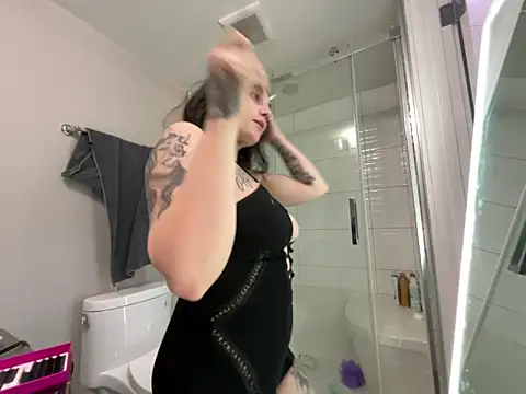 Snapshot of chloetease chatting on March 2025 03:10:02 AM chloetease online show from March 2025 03:10:02 AM