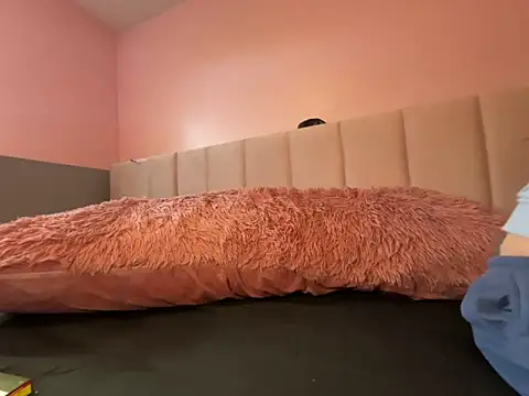 Snapshot of chloetease chatting on October 2025 04:03:02 PM chloetease online show from October 2025 04:03:02 PM