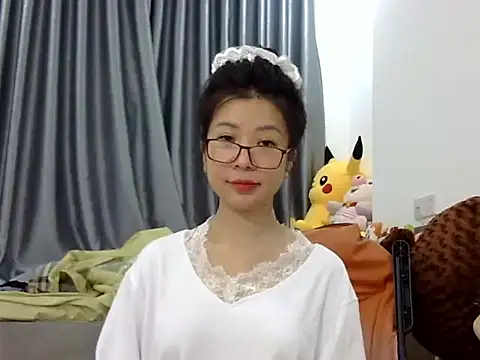 Snapshot of Cute_Ruby01 chatting on February 2025 12:22:02 PM Cute Ruby01 online show from February 2025 12:22:02 PM