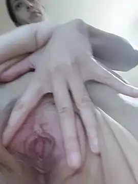 JoLeNe27 online show from November 2025 04:23:02 AM