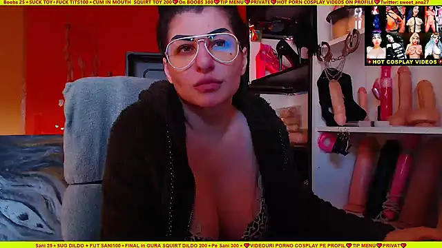 cuminmenowbbyx online show from January 2025 01:14:02 PM