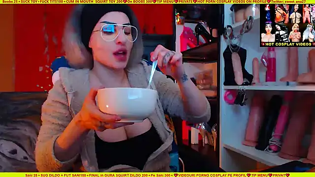 cuminmenowbbyx online show from February 2025 01:08:02 PM