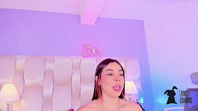 Zoe Evans  online show from December 2024 12:18:02 PM