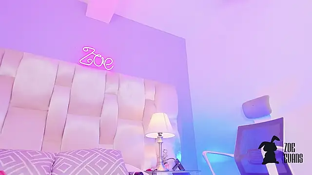 Zoe Evans  online show from December 2024 03:25:02 PM