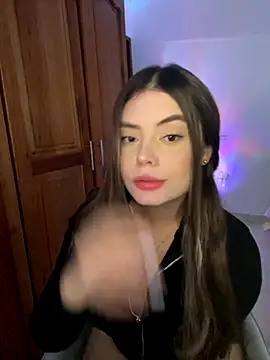 Miss valeriaa online show from October 2025 04:08:02 PM