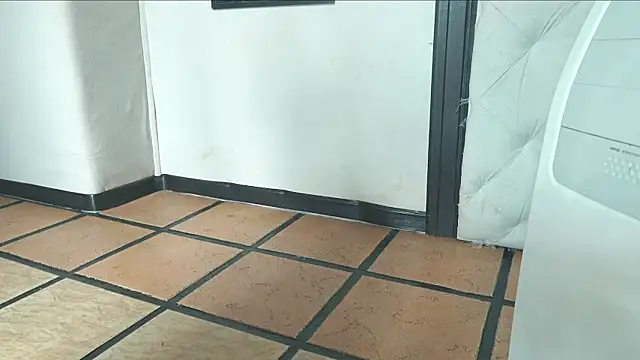 Snapshot of Bellapazzia chatting on December 2024 01:51:02 PM Bellapazzia online show from December 2024 01:51:02 PM