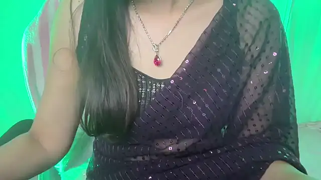 Snapshot of Queen_Angelena chatting on October 2025 06:19:01 PM Queen Angelena online show from October 2025 06:19:01 PM