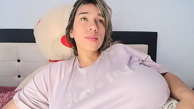 Snapshot of na-biky chatting on October 2025 02:48:01 PM na-biky online show from October 2025 02:48:01 PM