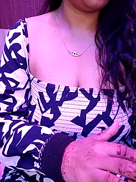 indian passion online show from October 2025 03:09:01 AM