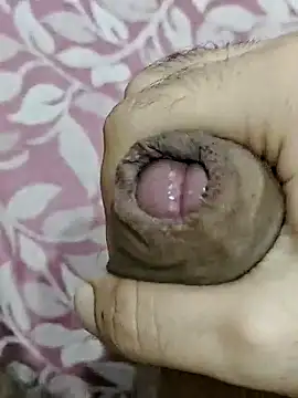 rockkyy9 online show from October 2025 07:46:02 PM