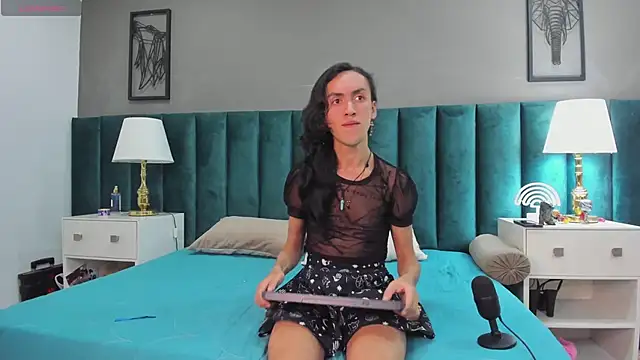 Karol fenixx online show from February 2025 09:38:02 AM