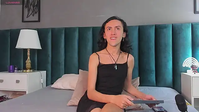Karol fenixx online show from February 2025 08:13:02 PM