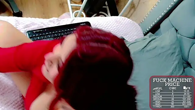 Imannejulienne online show from October 2025 12:44:02 AM