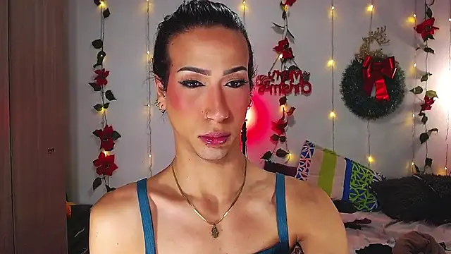 Snapshot of Kenisha_Sweet chatting on December 2024 05:48:01 AM Kenisha Sweet online show from December 2024 05:48:01 AM