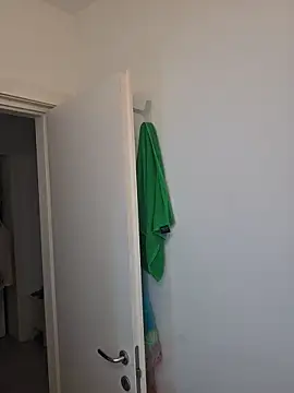 Snapshot of Domixdyva chatting on October 2025 01:08:02 AM Domixdyva online show from October 2025 01:08:02 AM