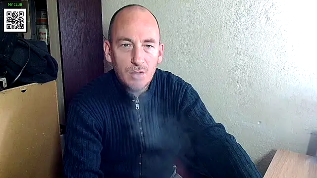 Johan   Barker online show from December 2024 04:17:01 PM