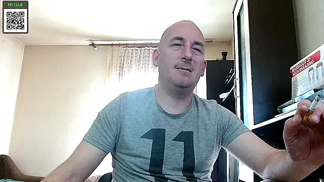 Johan   Barker online show from January 2025 12:29:02 PM