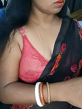 Snapshot of Anushka_21 chatting on October 2025 07:27:01 PM Anushka 21 online show from October 2025 07:27:01 PM