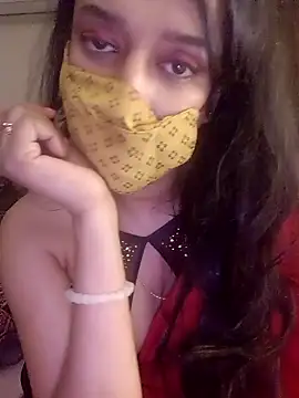 Snapshot of Lavanya_Shah chatting on December 2024 03:04:01 PM Lavanya Shah online show from December 2024 03:04:01 PM