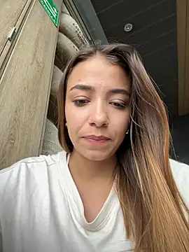 Snapshot of Hall_16 chatting on December 2024 08:11:01 PM Hall 16 online show from December 2024 08:11:01 PM