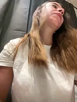 Snapshot of Hall_16 chatting on January 2025 02:30:02 AM Hall 16 online show from January 2025 02:30:02 AM