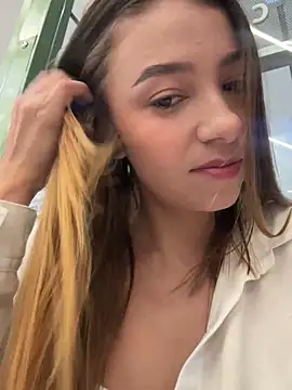 Snapshot of Hall_16 chatting on February 2025 10:36:01 PM Hall 16 online show from February 2025 10:36:01 PM