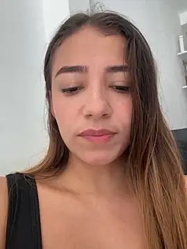 Snapshot of Hall_16 chatting on February 2025 03:30:02 PM Hall 16 online show from February 2025 03:30:02 PM