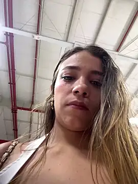 Snapshot of Hall_16 chatting on March 2025 09:43:02 PM Hall 16 online show from March 2025 09:43:02 PM