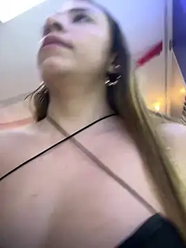 Snapshot of Hall_16 chatting on March 2025 01:35:01 AM Hall 16 online show from March 2025 01:35:01 AM