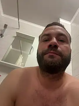 Snapshot of nikebauer95 chatting on February 2025 09:05:02 PM nikebauer95 online show from February 2025 09:05:02 PM