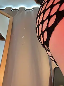 Snapshot of curchez_ chatting on September 2025 07:50:02 PM curchez online show from September 2025 07:50:02 PM