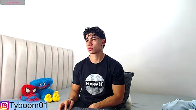 TYLER BOOM online show from December 2024 02:53:01 AM