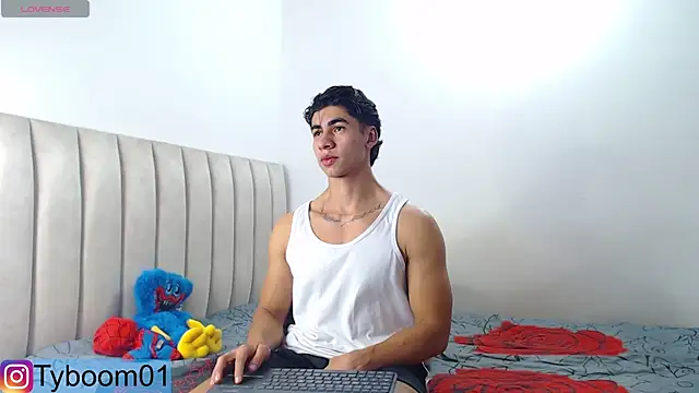 TYLER BOOM online show from December 2024 01:38:02 AM