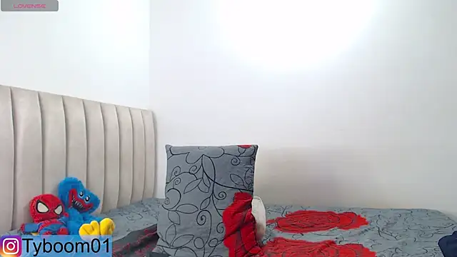 TYLER BOOM online show from December 2024 03:22:02 AM