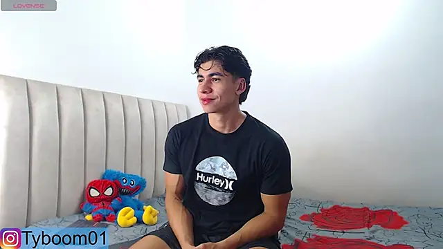 TYLER BOOM online show from January 2025 01:59:02 AM