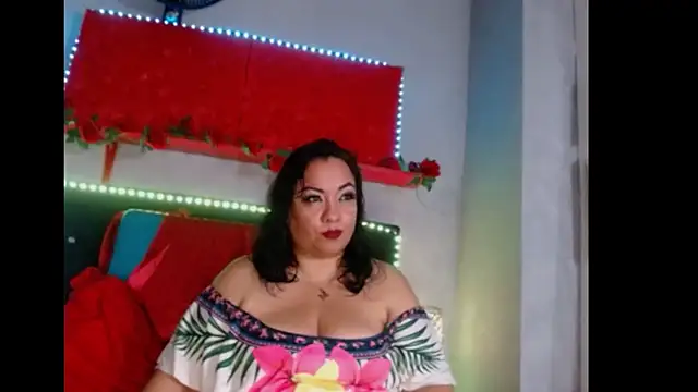 -helen online show from December 2024 06:28:01 PM