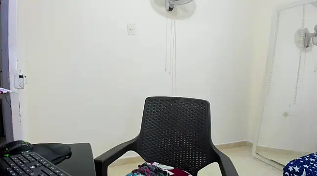 HUGEBOOBS MILF online show from February 2025 12:41:01 AM